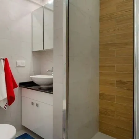 شقة Centrally Located 1 Bedroom Flat In ألانيا